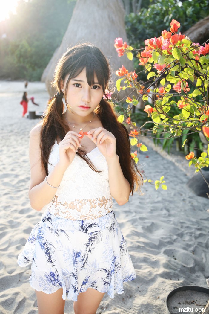 美媛馆第一清纯妹子Milk楚楚清新写真