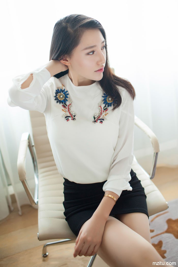 IMISS爱蜜社 大长退清纯妹子刘奕宁Lynn