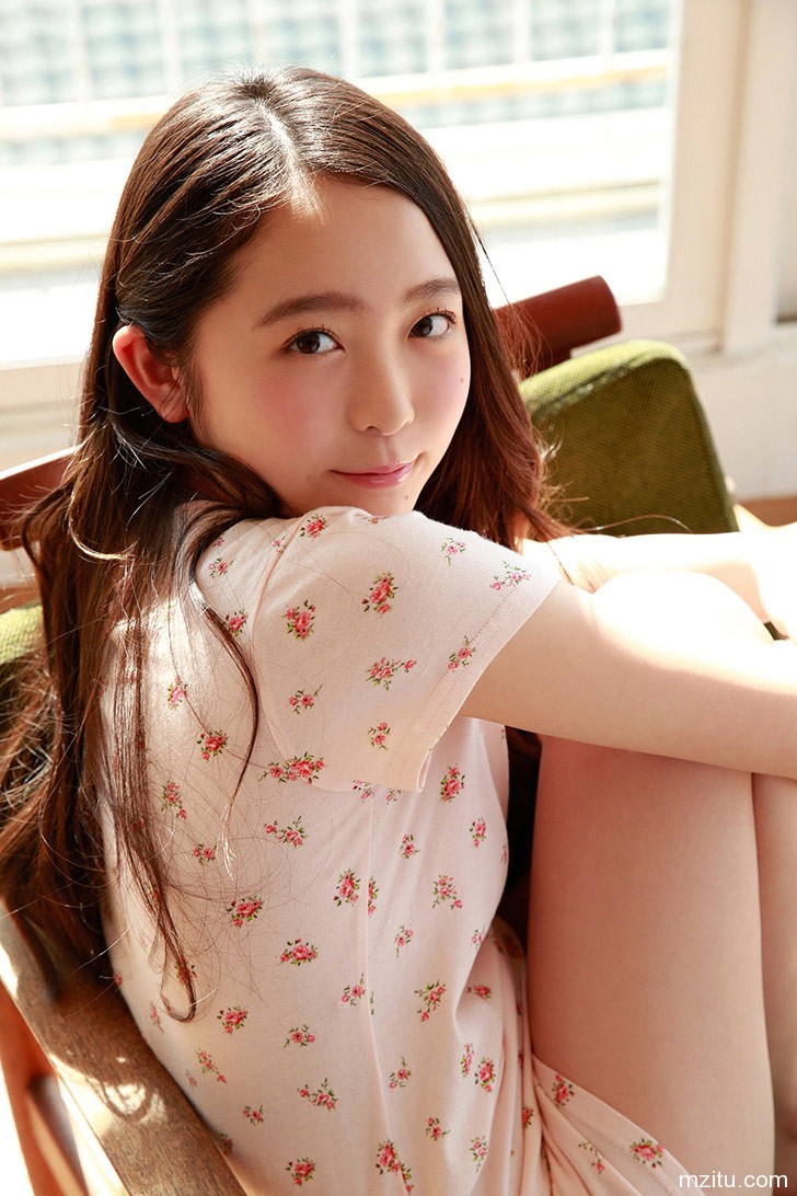 16岁正妹中野佑美 童颜巨乳迷死人