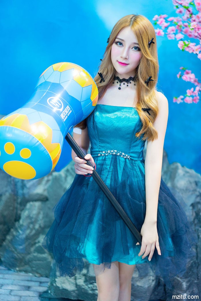 不露一样能火, 2015ChinaJoy的高颜值美女们