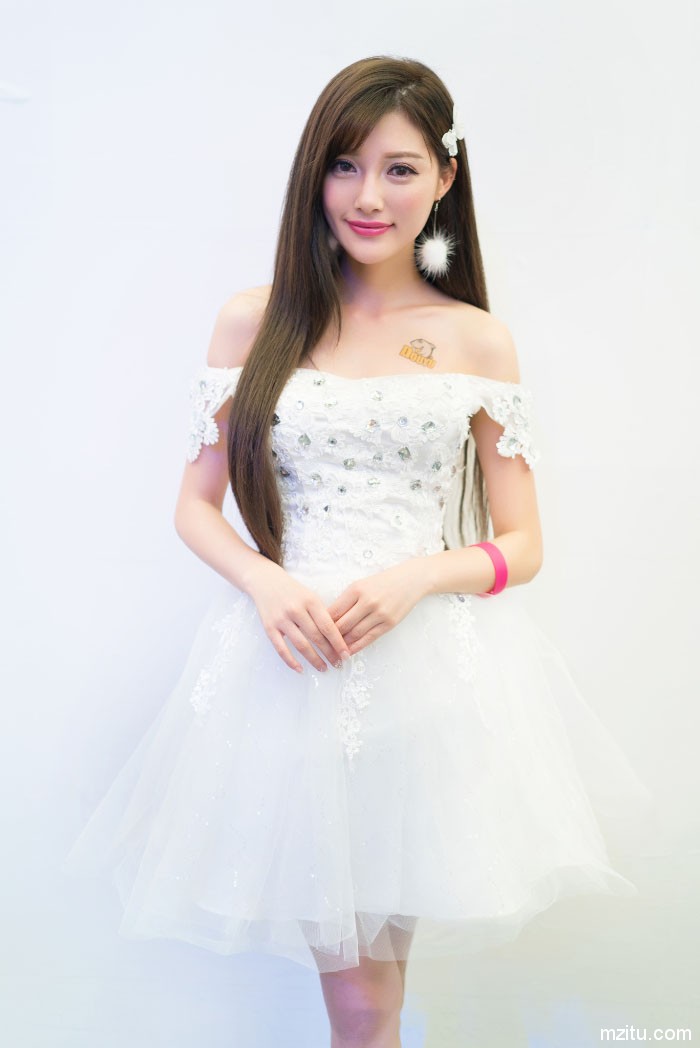 不露一样能火, 2015ChinaJoy的高颜值美女们