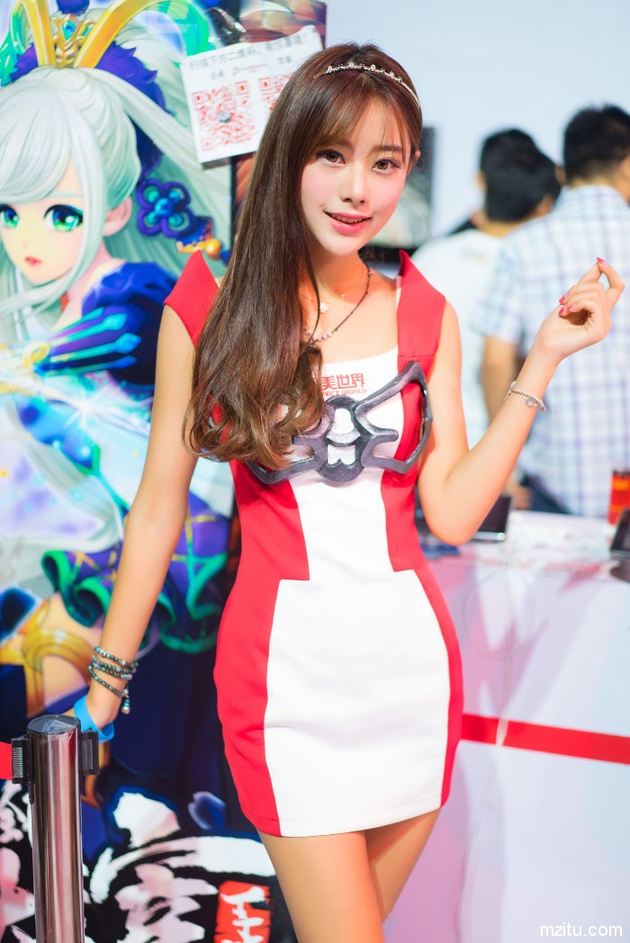 不露一样能火, 2015ChinaJoy的高颜值美女们