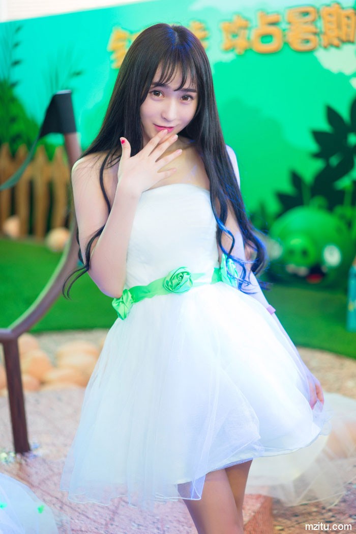 不露一样能火, 2015ChinaJoy的高颜值美女们