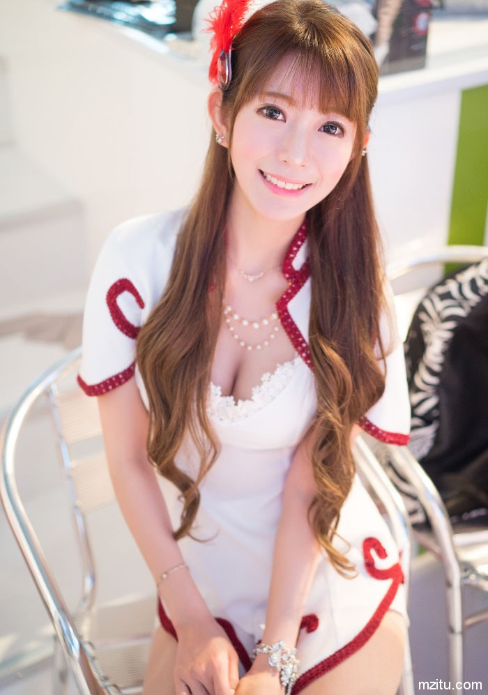 不露一样能火, 2015ChinaJoy的高颜值美女们