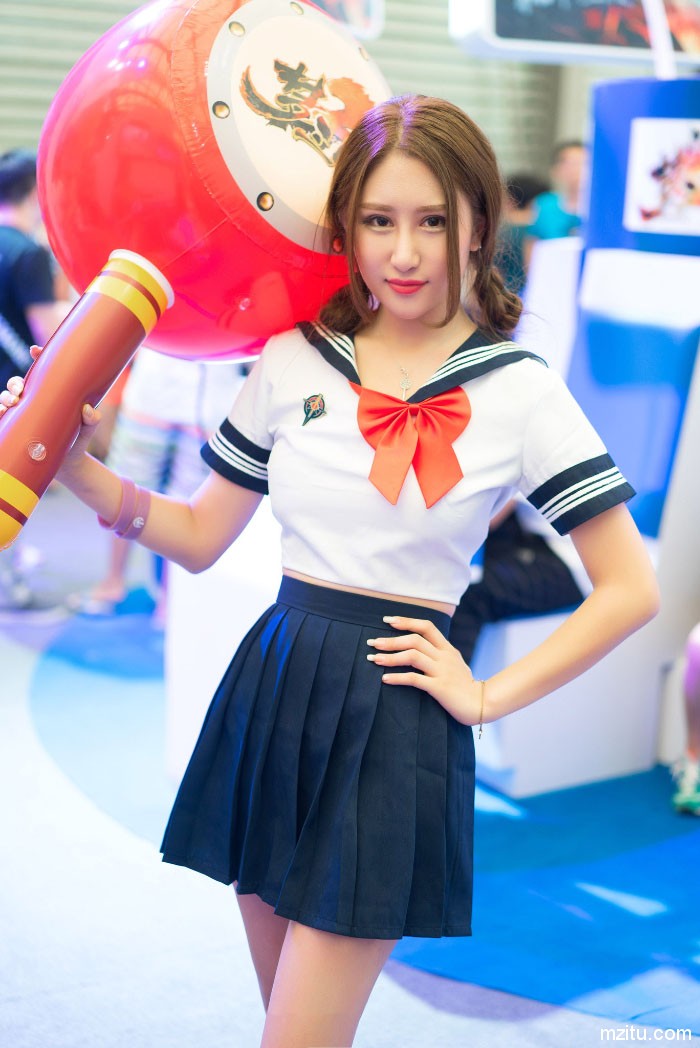 不露一样能火, 2015ChinaJoy的高颜值美女们