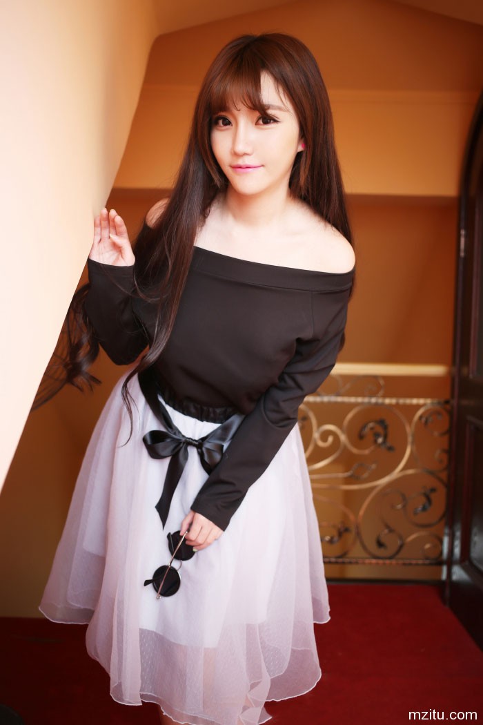 优星馆 甜美可人艾西Ashley完美身材魅力十足