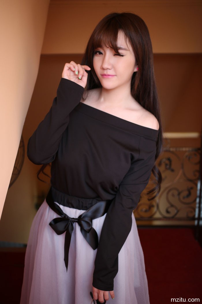 优星馆 甜美可人艾西Ashley完美身材魅力十足