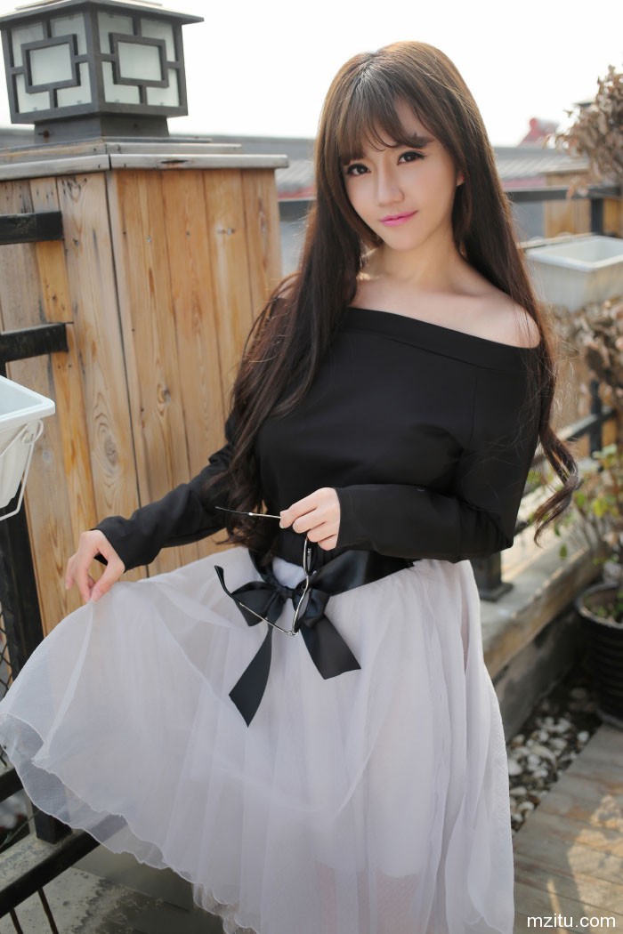 优星馆 甜美可人艾西Ashley完美身材魅力十足