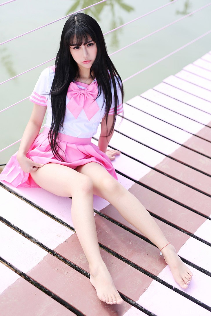 自掀裙底  粉嫩清纯美女杨晓青儿