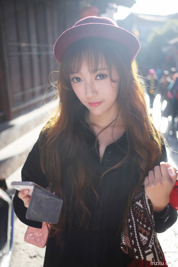 清纯美女王馨瑶甜美迷人