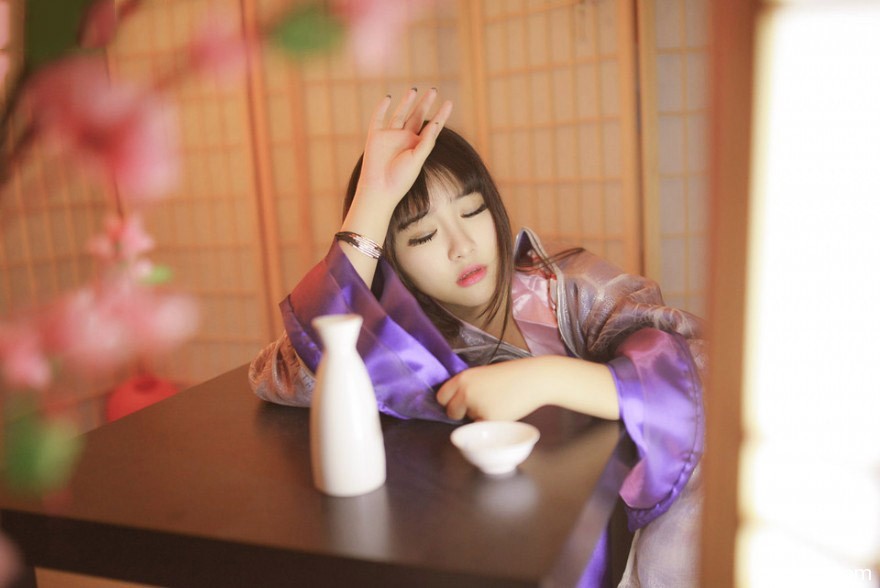 日系清纯美少女