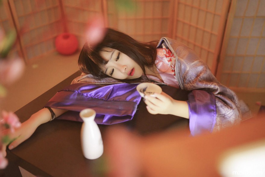 日系清纯美少女