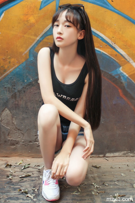 小清新美女邓思远