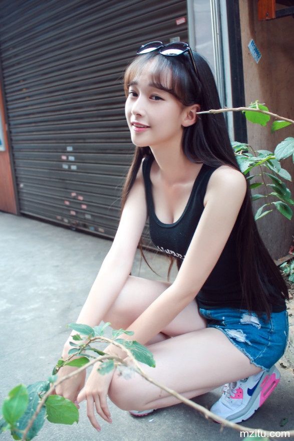 小清新美女邓思远