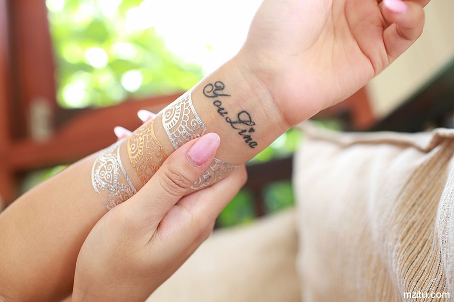 气质美女兜豆靓Youlina性感小私房大秀屁沟沟