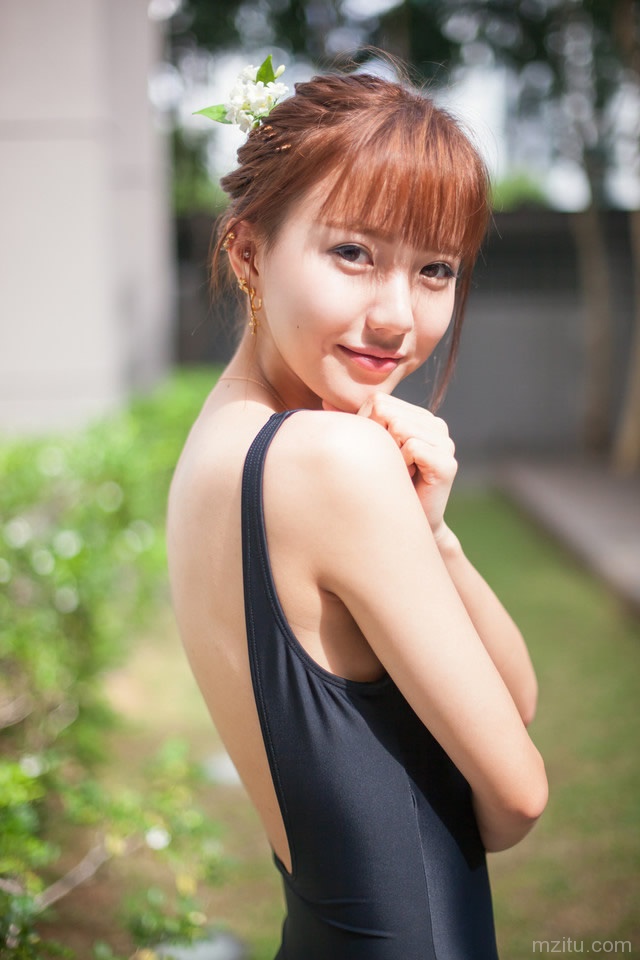 可爱迷人萌妹子