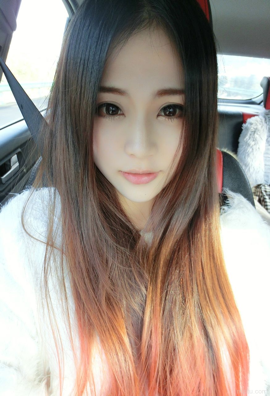 清新妹子性感自拍