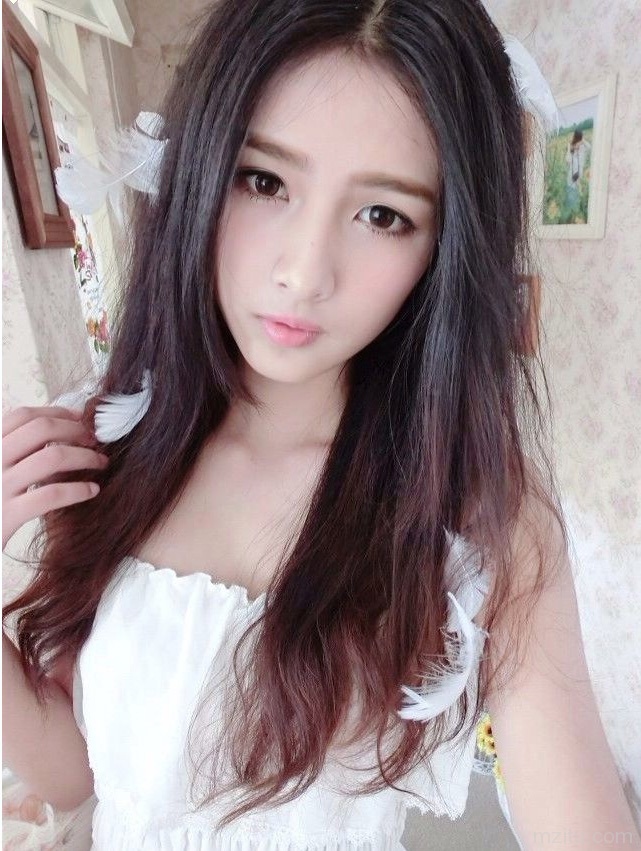 清新妹子性感自拍