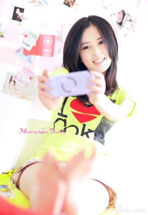 可爱清新的少女