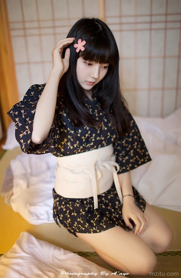 气质性感嫩妹子