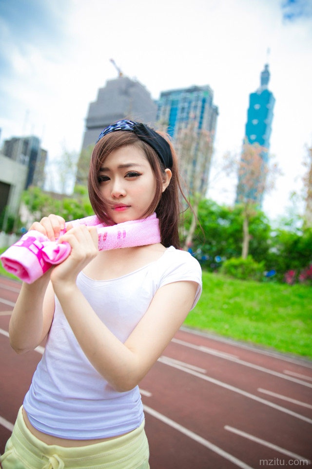 清新夏日甜美出游