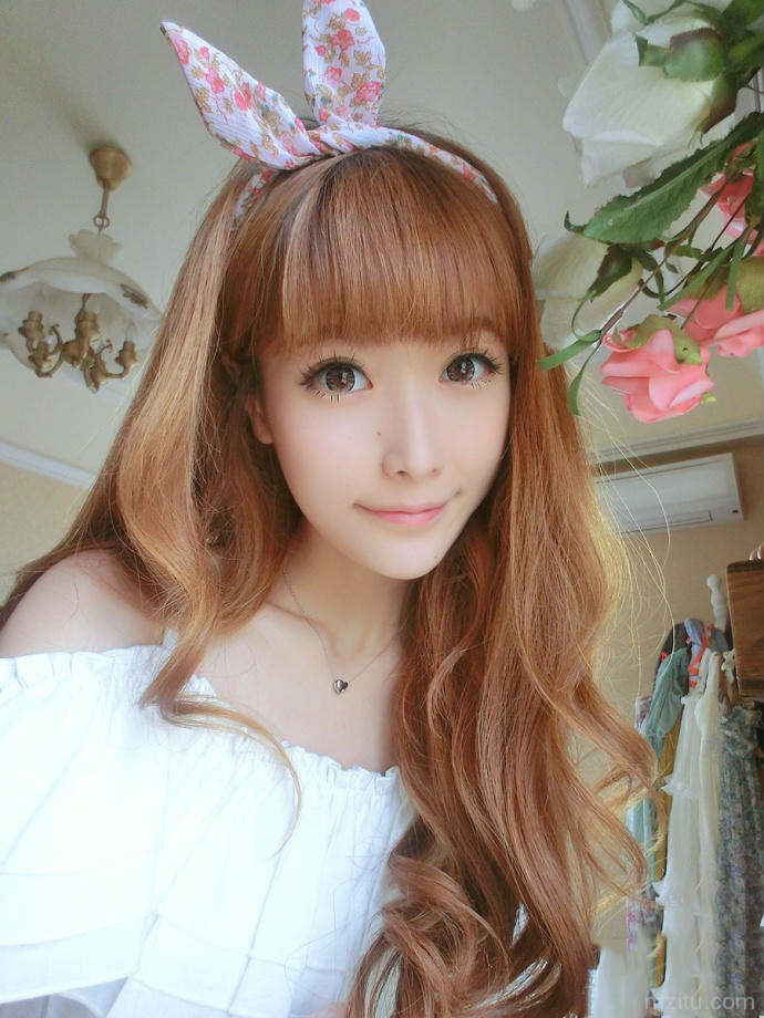 日系女孩,精致得让人一见倾心