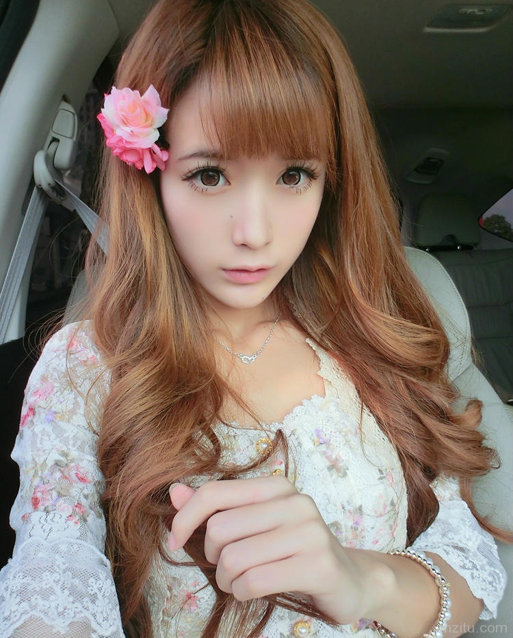 日系女孩,精致得让人一见倾心