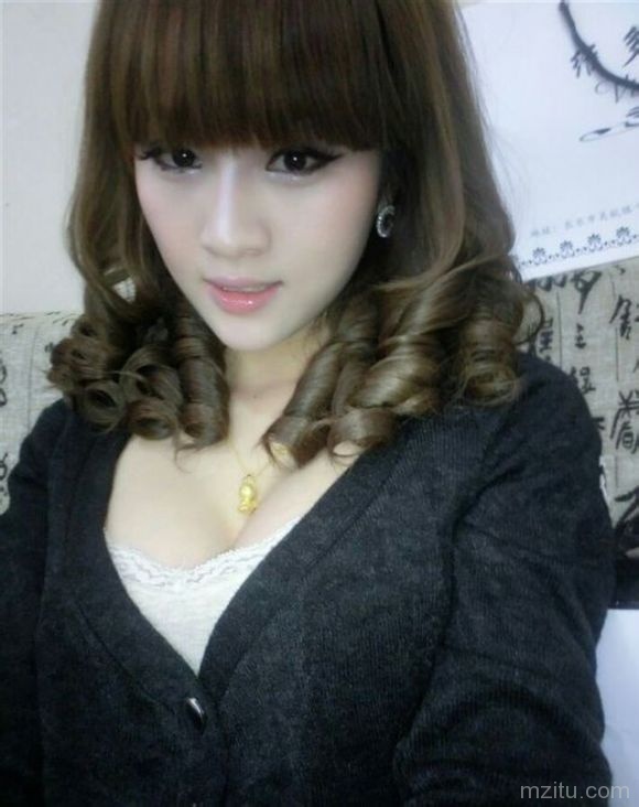 日系女孩,精致得让人一见倾心