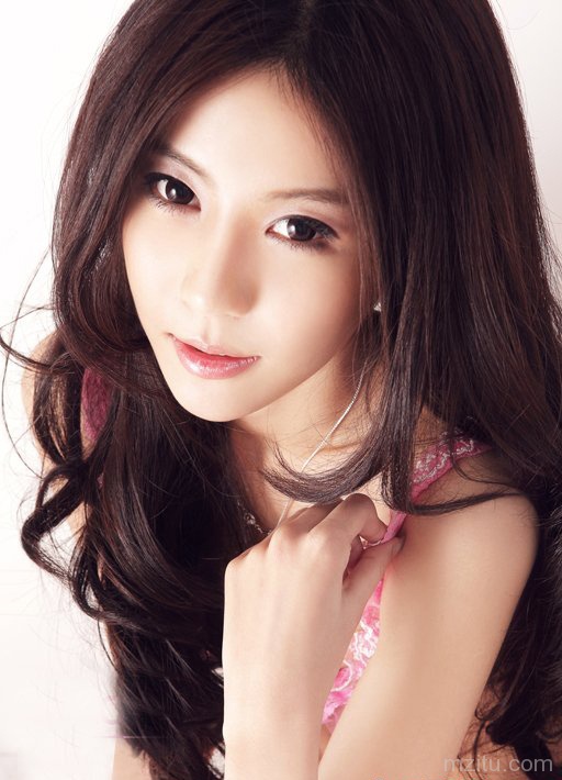 气质清新可爱又喜欢卖萌