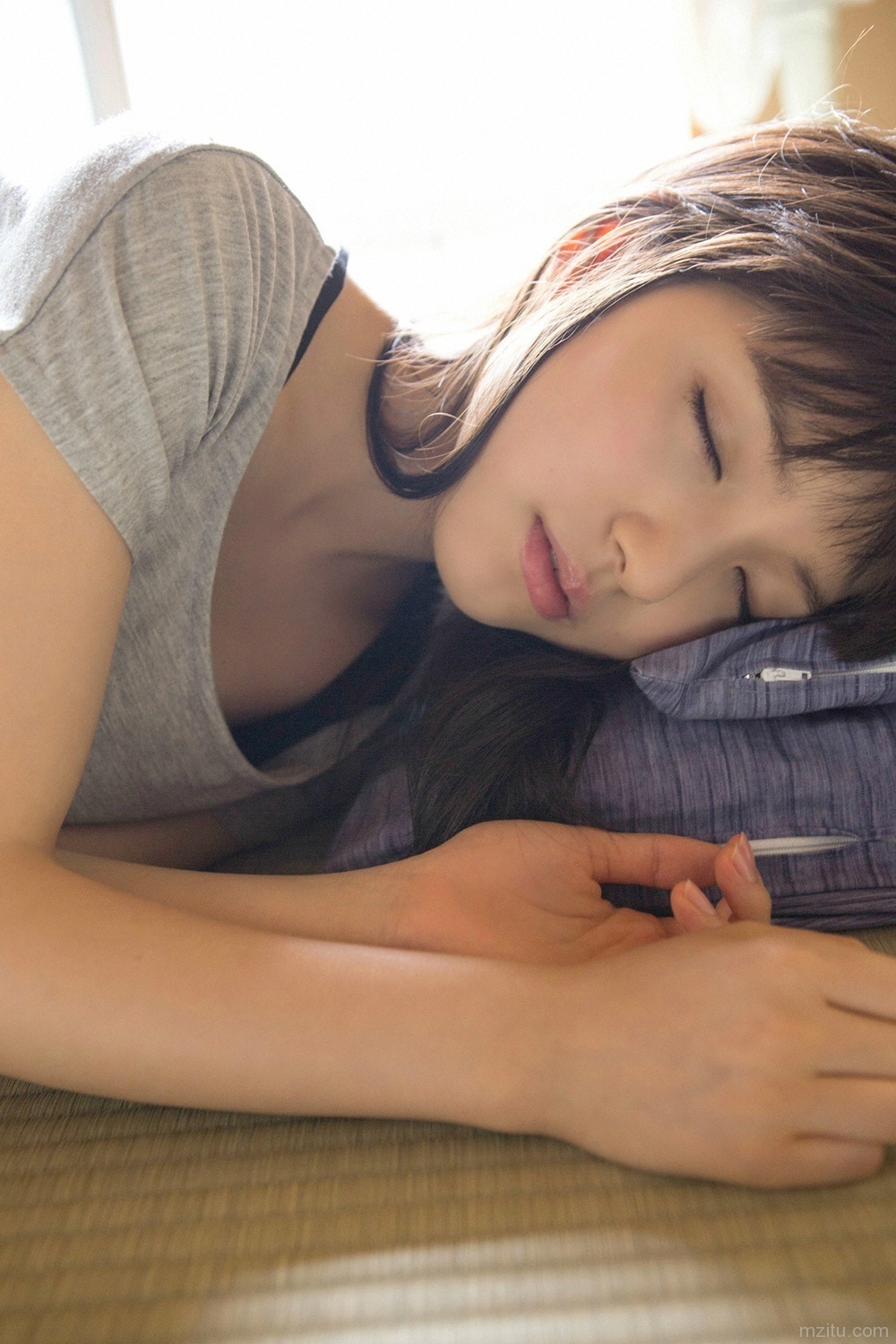 阳光美少女性感私房