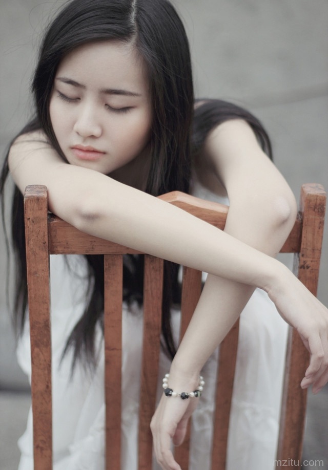 纯美脱俗 绝色气质美女