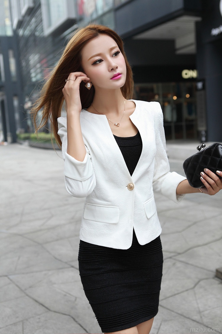 邻家萌妹子小清新私房照