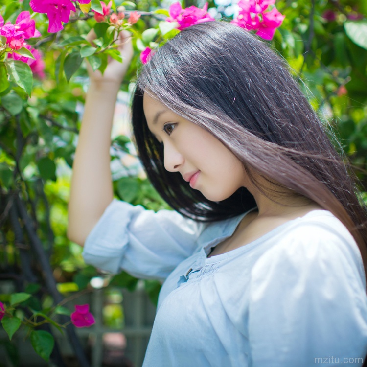 邻家萌妹子小清新私房照