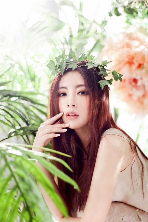 可爱小美女清新生活照