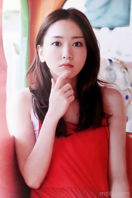 偶有几个清纯脱俗的