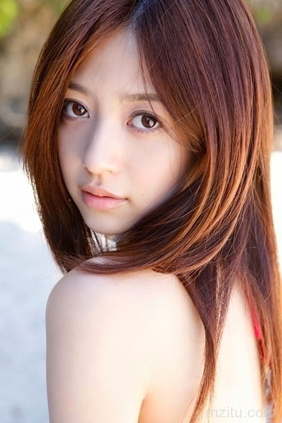 偶有几个清纯脱俗的