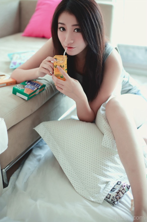 超清纯气质校花随拍