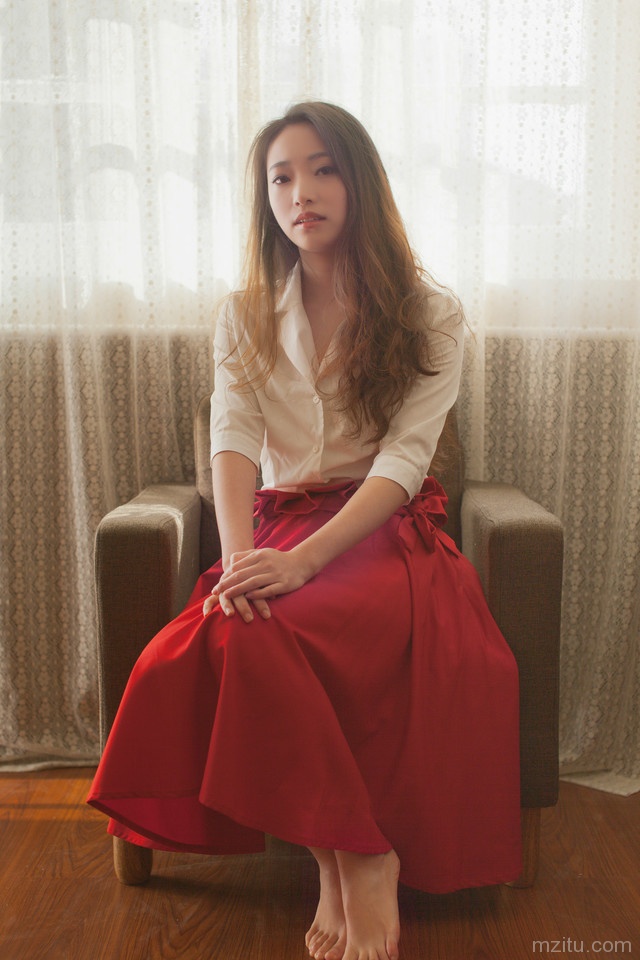 温婉美女的唯美气质私房