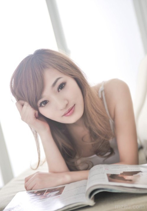 清纯妹子也性感