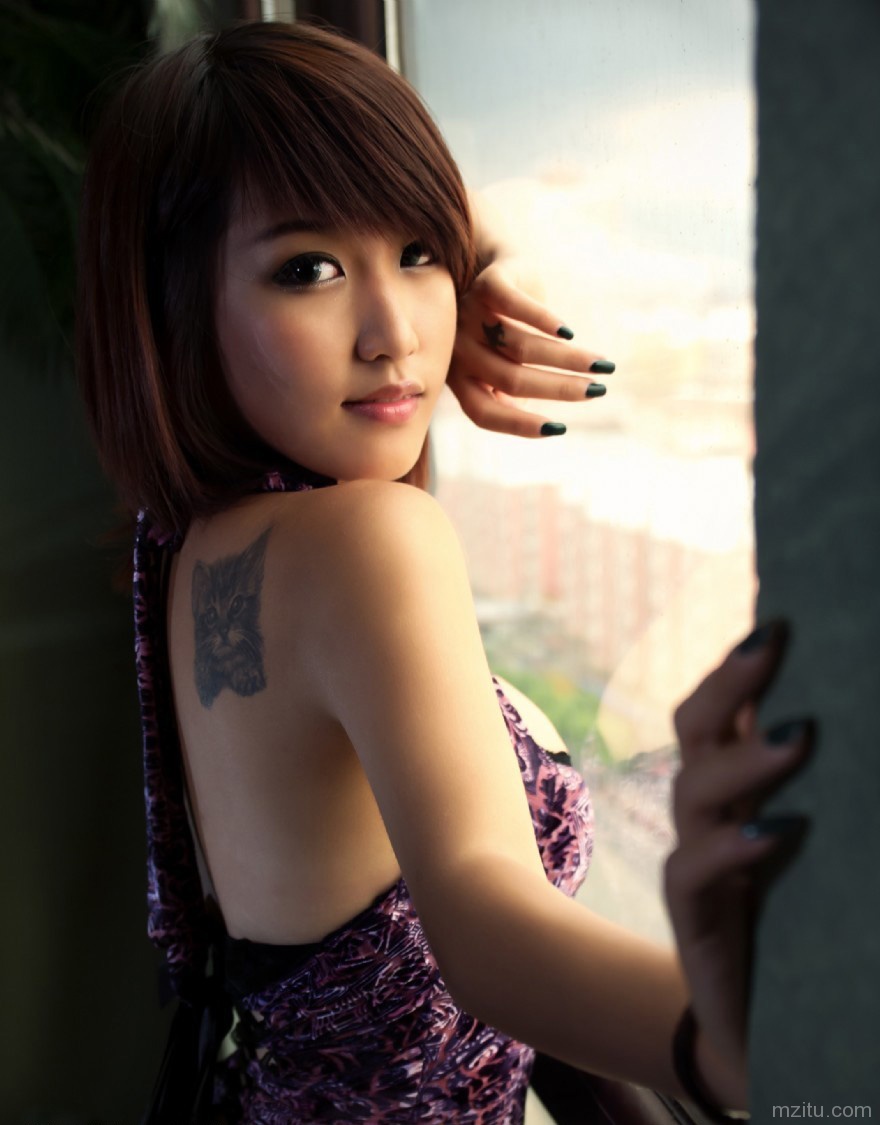 清纯妹子也性感