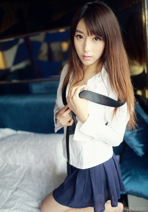 阳光妹子私房照