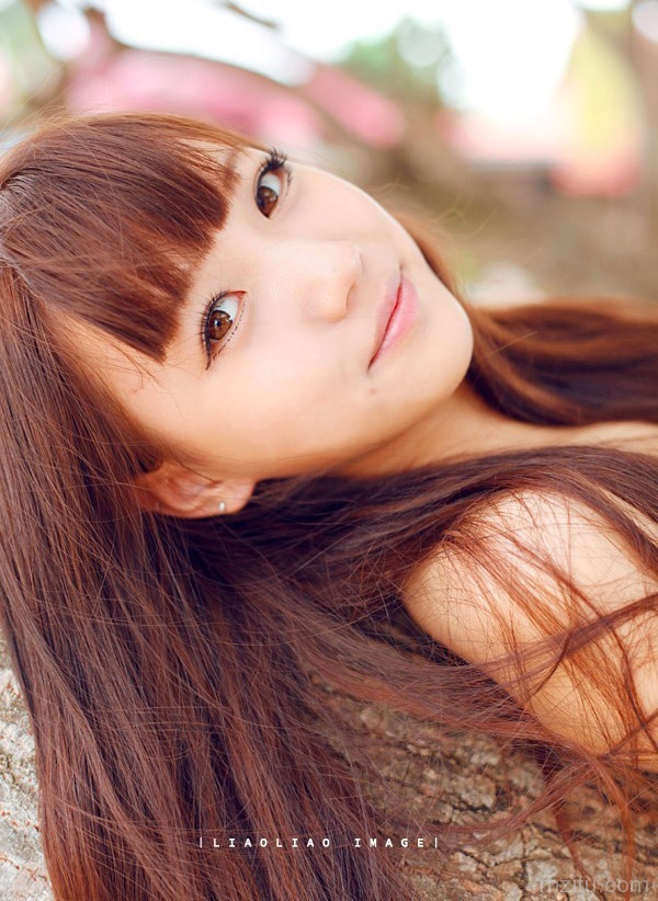 阳光妹子私房照