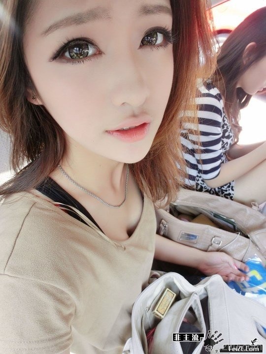 清新妹子自然的美丽