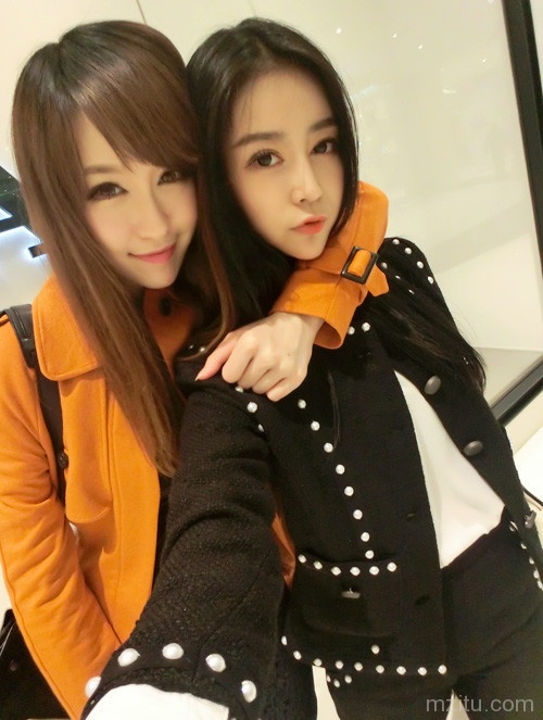 妹子爱自拍,微博专辑