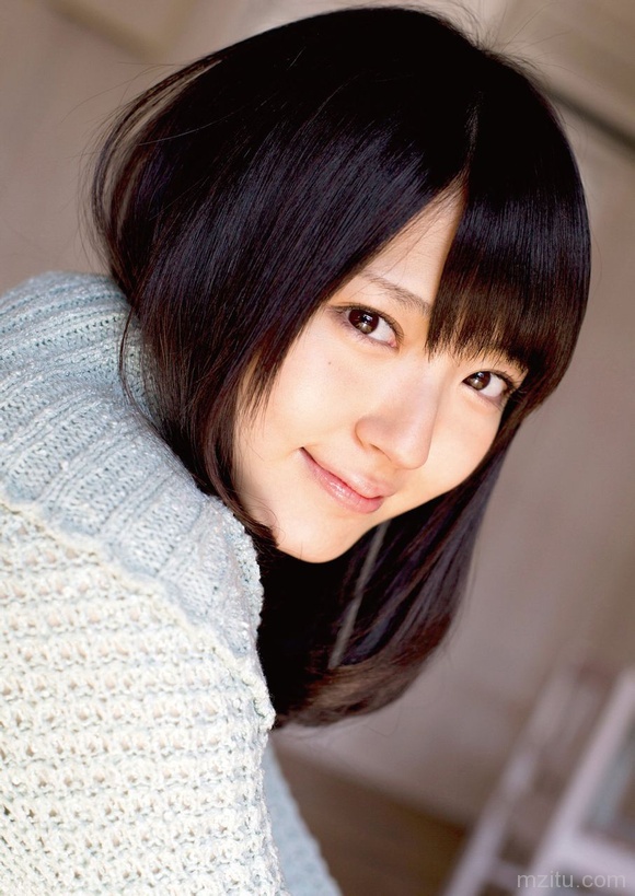 水嫩水嫩的日本模特