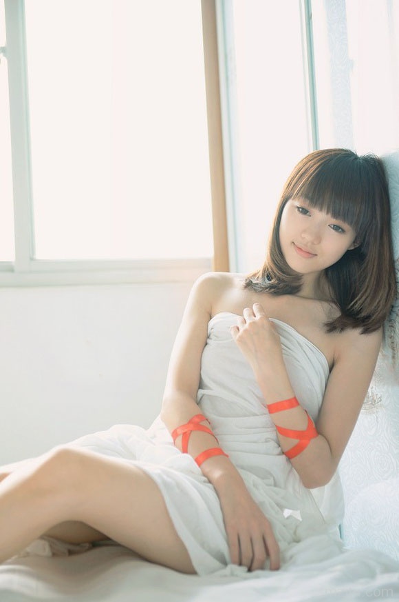 水嫩水嫩的日本模特