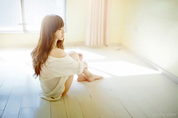 纯美性感闺房照