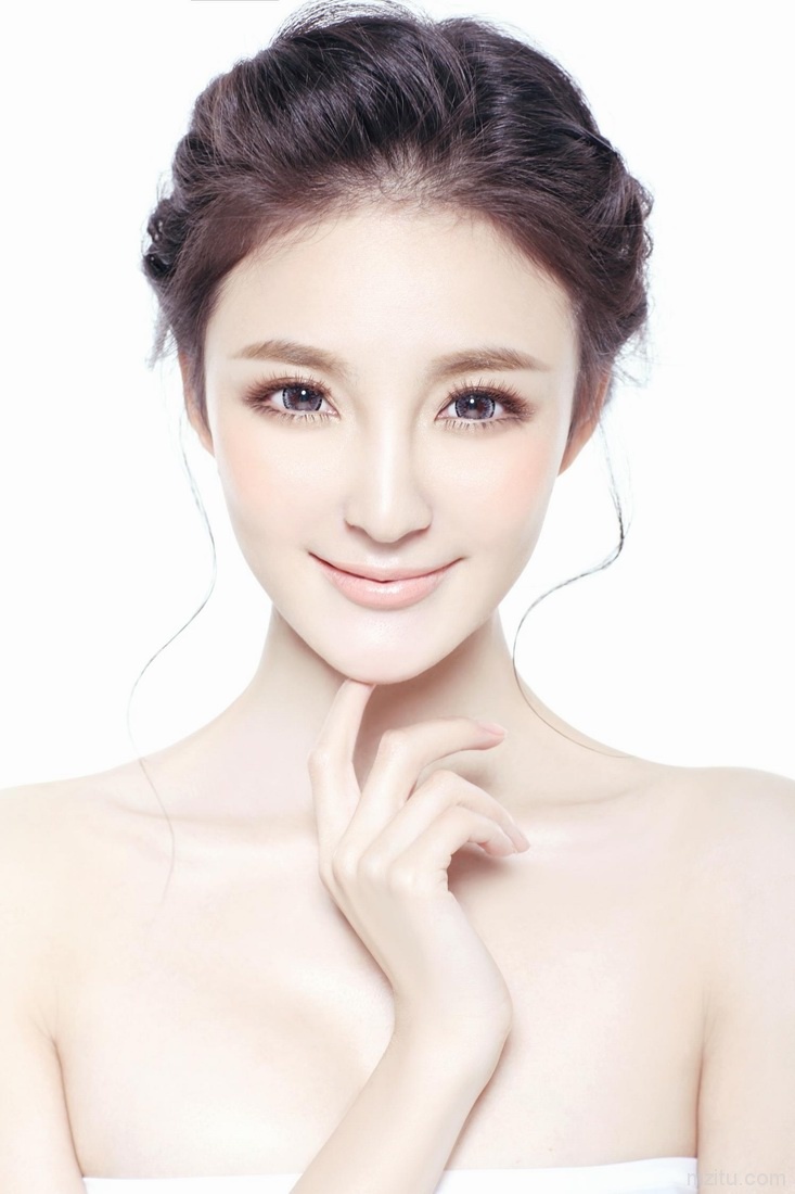 蜜桃美女 刘雨欣