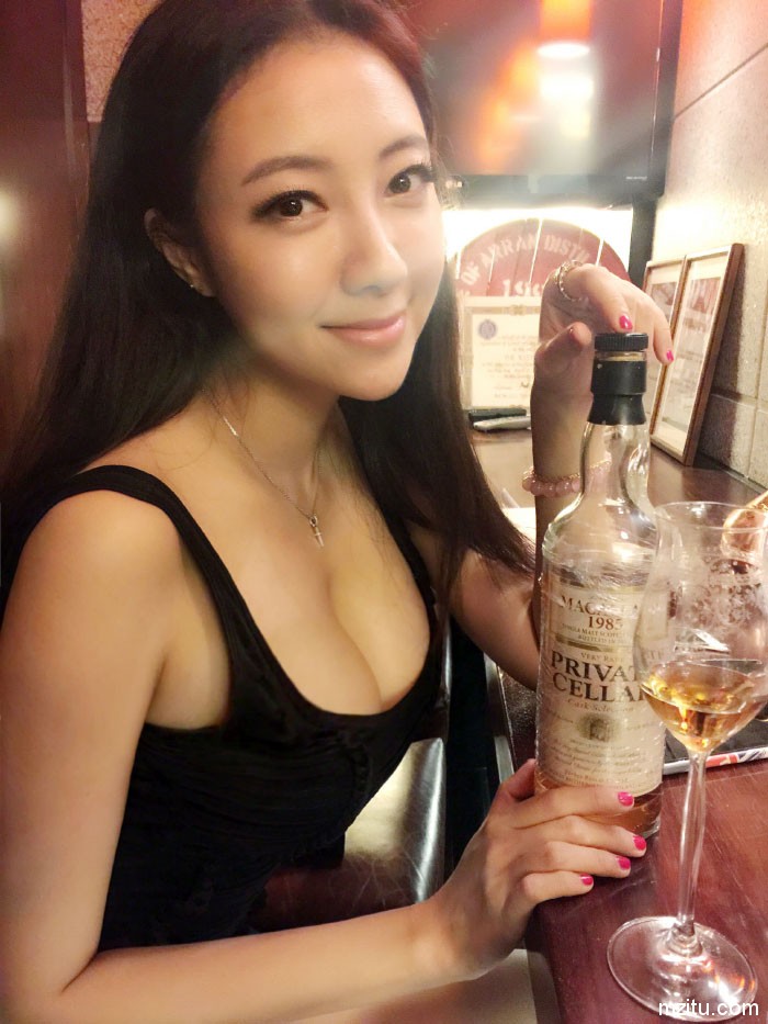 [TuiGirl推女郎] 2015.08.17 No.058 松果儿陪你过七夕