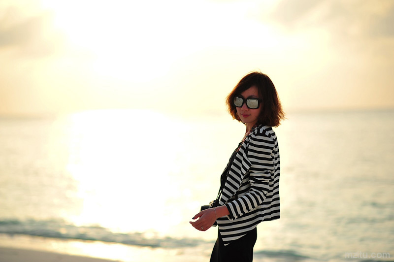 美女碧海蓝天,幽幽（YOYO）小姐的马尔代夫之旅